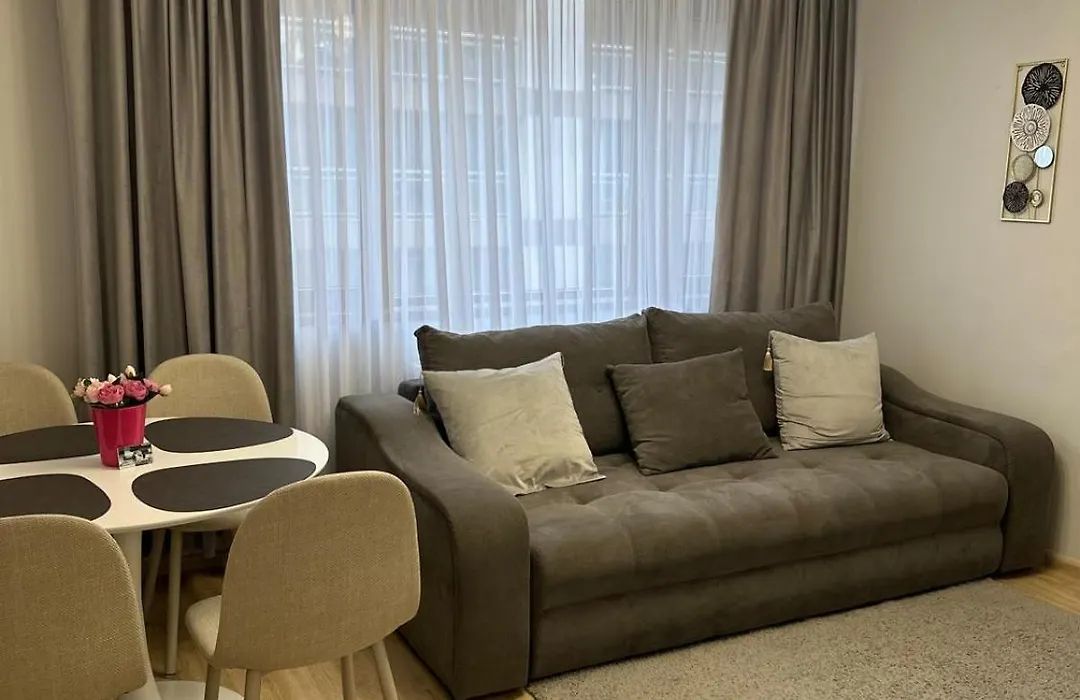 Alexhome Lux Apartment 27 Free Parking-1